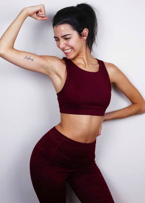 ASMR Glow Height, Weight, Age, Body Statistics