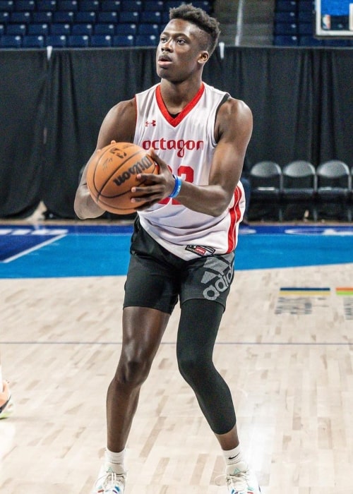 Alex Antetokounmpo Height, Weight, Age, Body Statistics