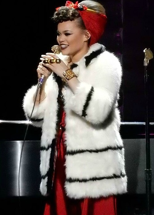 Andra Day Height, Weight, Age, Body Statistics