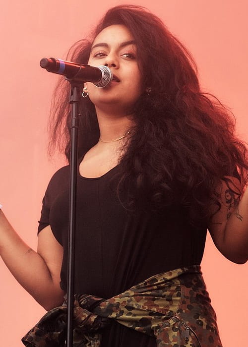 Bibi Bourelly Height, Weight, Age, Body Statistics