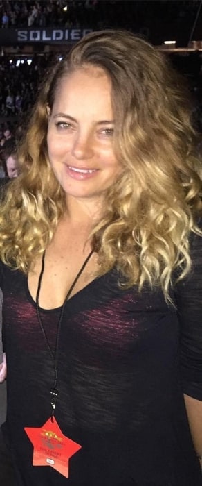 Bijou Phillips Height, Weight, Age, Body Statistics