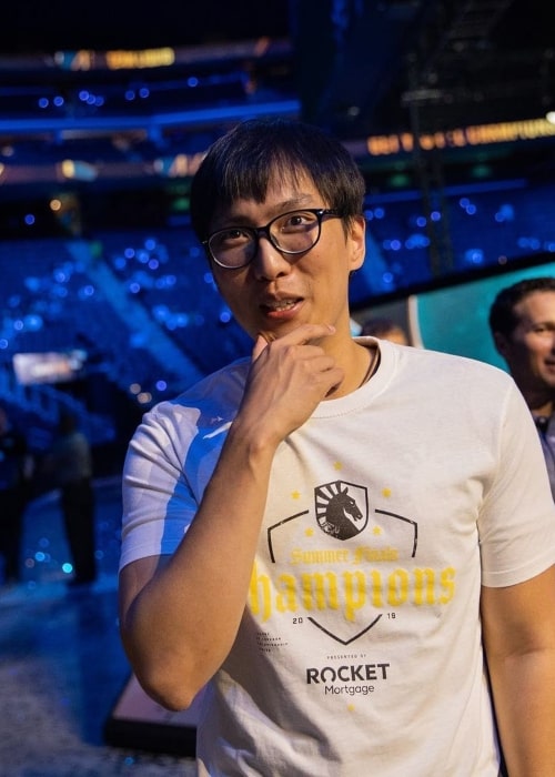 Doublelift (Gamer) Height, Weight, Age, Body Statistics