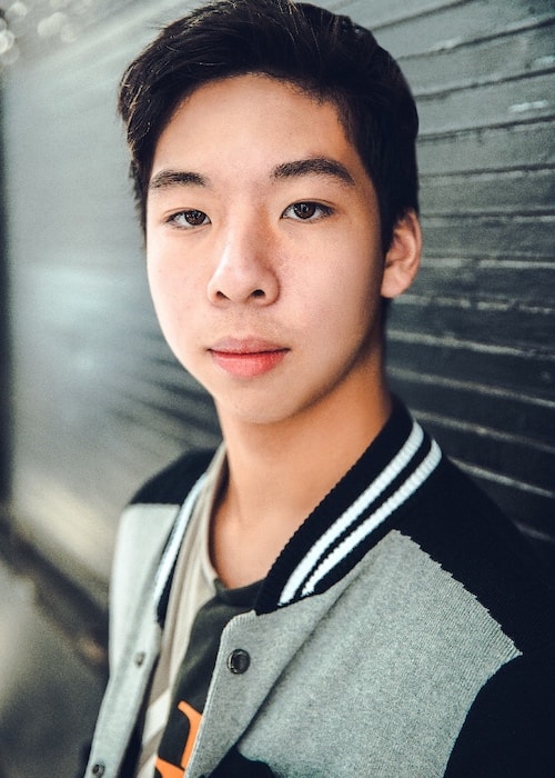 Dylan Huey or Rodin' Flash shot at Halcyon Kids while doing a story on him in 2018