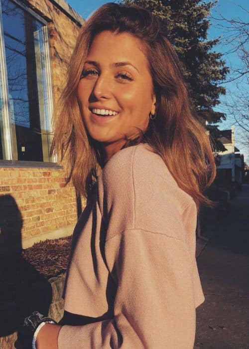 Ella Meloche in an Instagram post as seen in January 2019