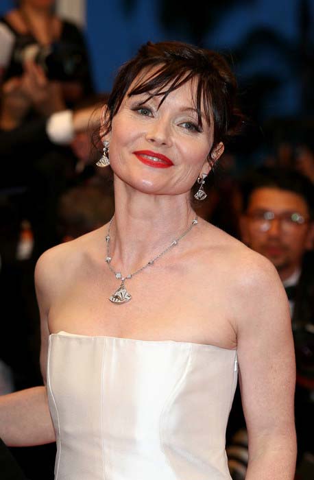 Essie Davis Height, Weight, Age, Body Statistics