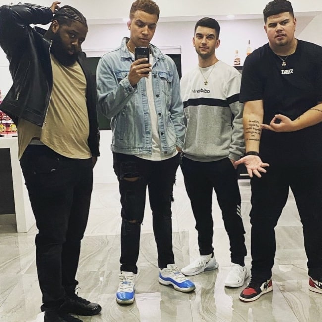 FaZe Booya as seen in a picture that was taken with FaZe Santana, FaZe Swagg, and FaZe Jsmooth in October 2020