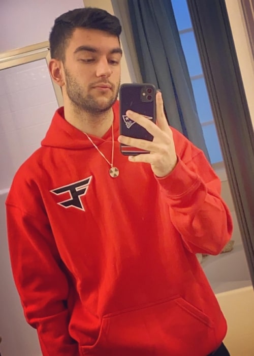 FaZe Booya as seen in a selfie that was taken in November 2020