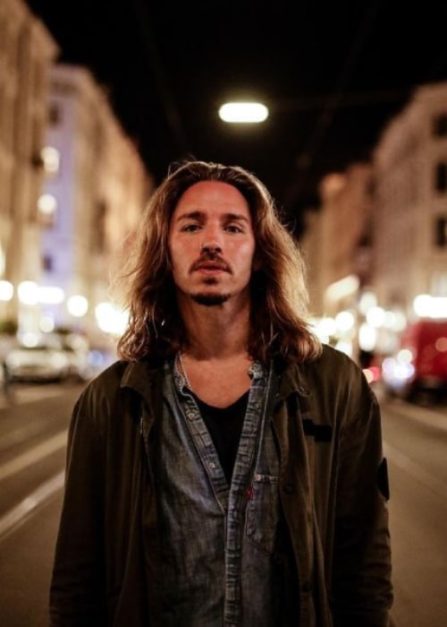 Gil Ofarim as seen in an Instagram Post in March 2021