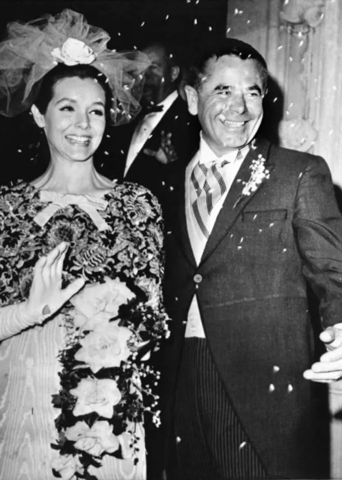 Glenn Ford and Kathryn Hays pictured on their wedding day in 1966