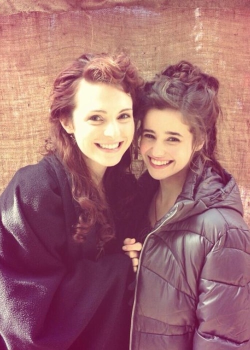 Holly Earl (Right) as seen with Tamla Kari
