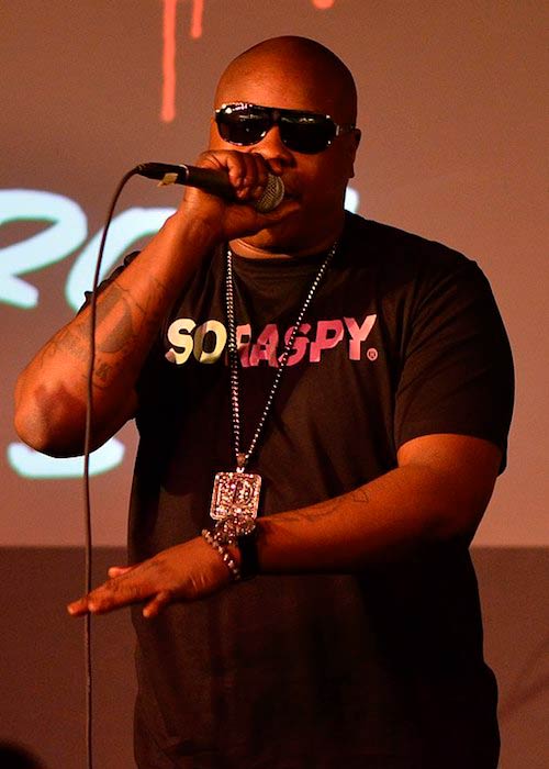 Jadakiss performing at Apple Store in June 2011