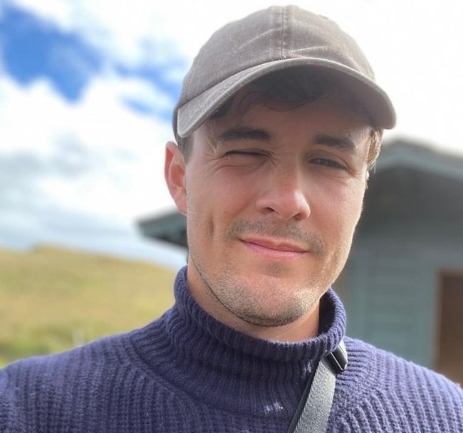 Jonah Hauer-King Height, Weight, Age, Body Statistics