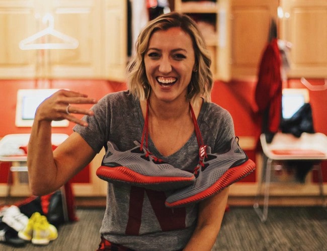 Jordan Larson Height, Weight, Age, Body Statistics