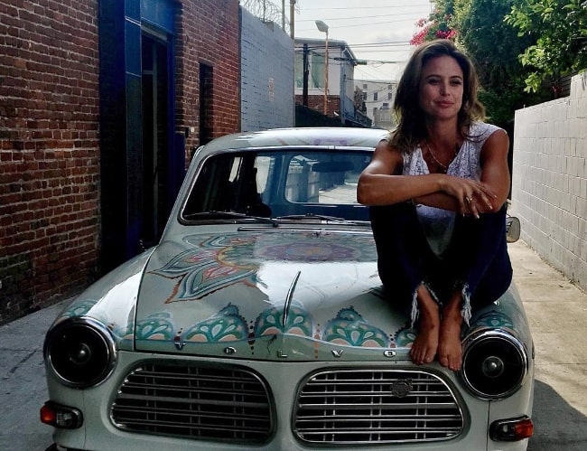 Josie Maran Height, Weight, Age, Body Statistics