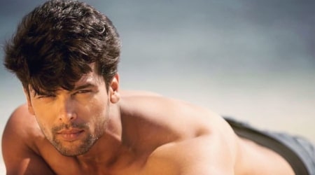 Kushal Tandon Height, Weight, Age, Body Statistics