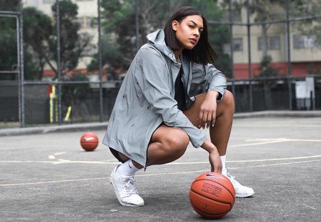 Liz Cambage as seen in September 2015