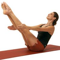 Lose weight by doing yoga exercises - rocking boat move