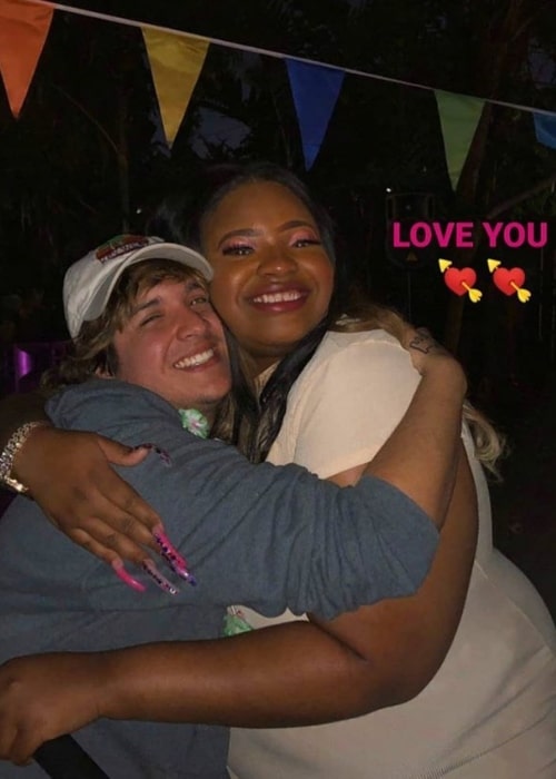 Lovely Peaches Height, Weight, Age, Body Statistics