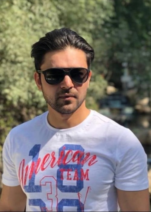 Mohit Abrol Height, Weight, Age, Body Statistics