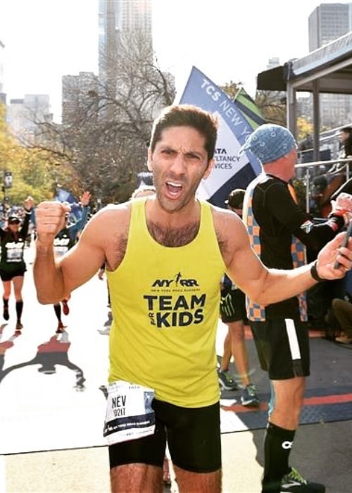 Nev Schulman Height, Weight, Age, Body Statistics