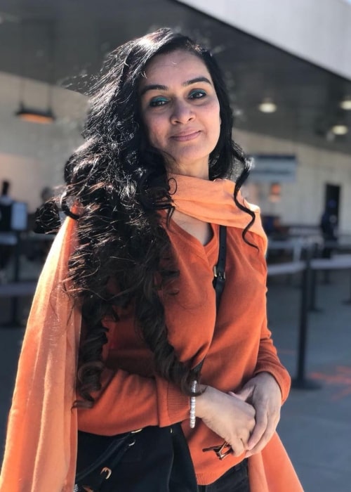 Padmini Kolhapure Height, Weight, Age, Body Statistics