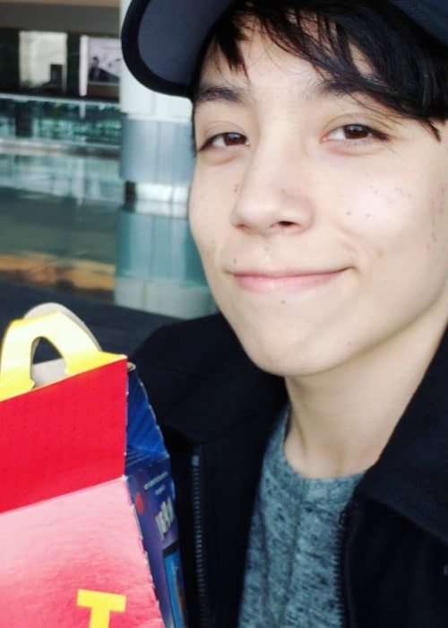 Quackity Height, Weight, Age, Body Statistics