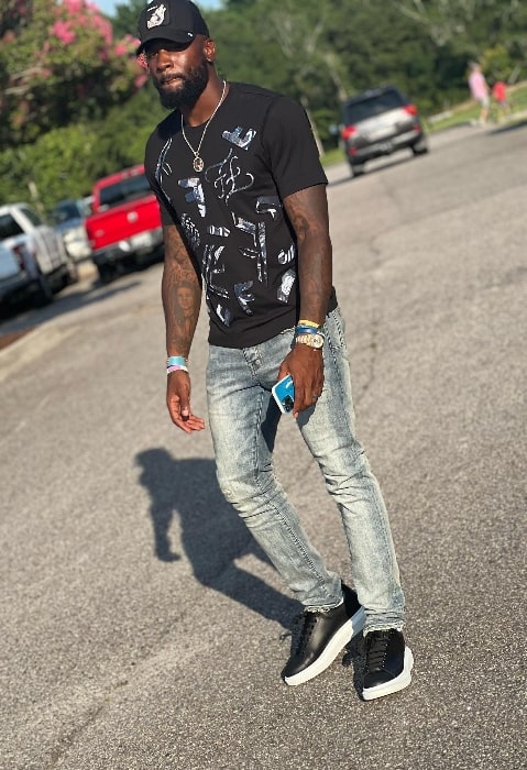 Shaquille Leonard as seen in an Instagram post in July 2022