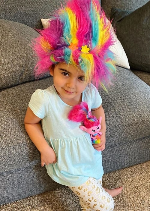 Tess Walker Height, Weight, Age, Body Statistics