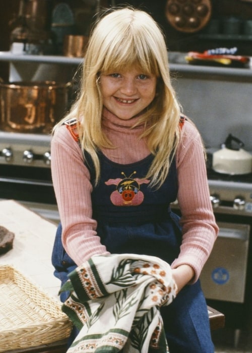 Tina Yothers Height, Weight, Age, Body Statistics