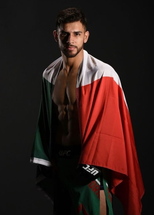 Yair Rodríguez Height, Weight, Age, Body Statistics